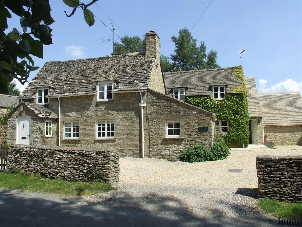 Well Cottage B&B Cirencester Exterior foto